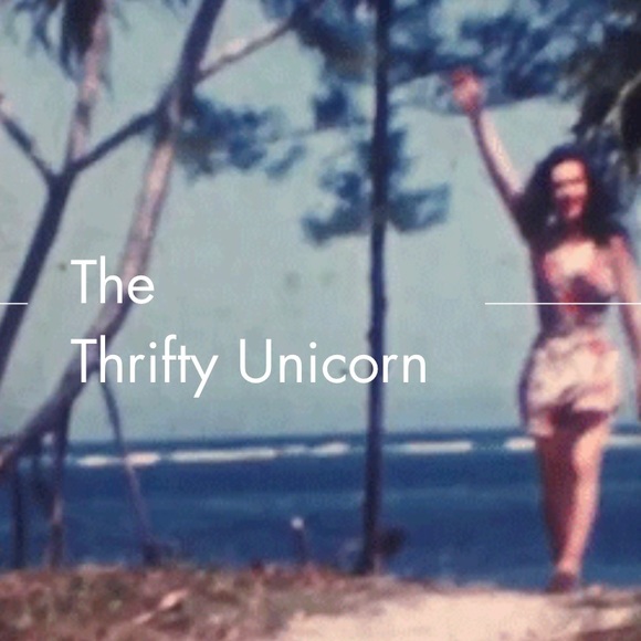 Curated Vintage Style Fashion from Miami Florida!